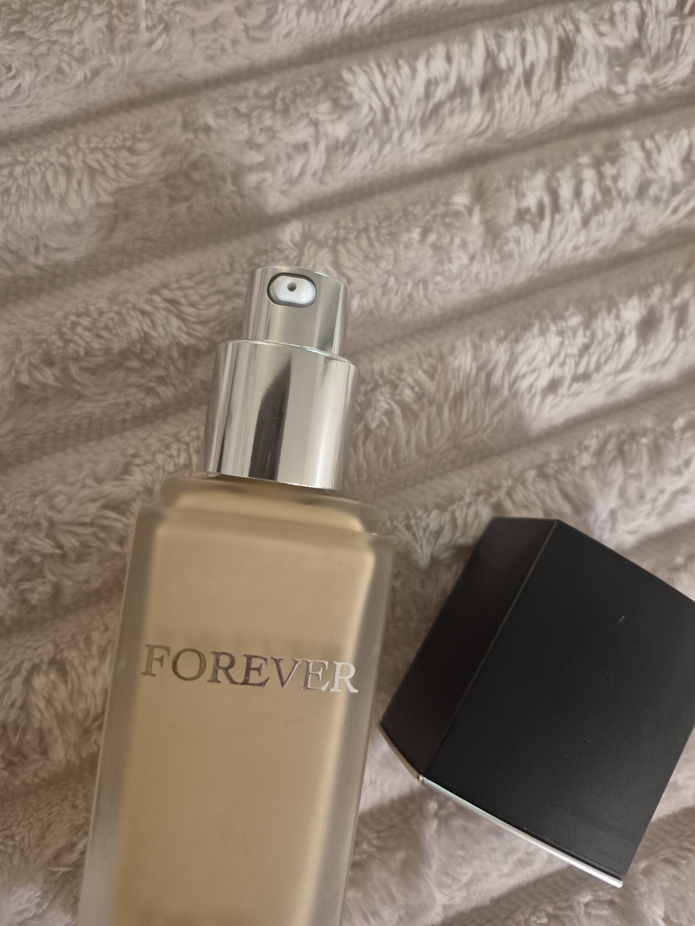 Dior Forever Foundation - 2WO - Picture 2 of 4